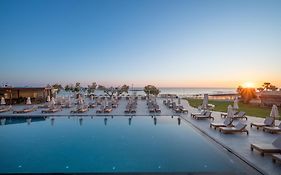 Serita Beach Hotel
